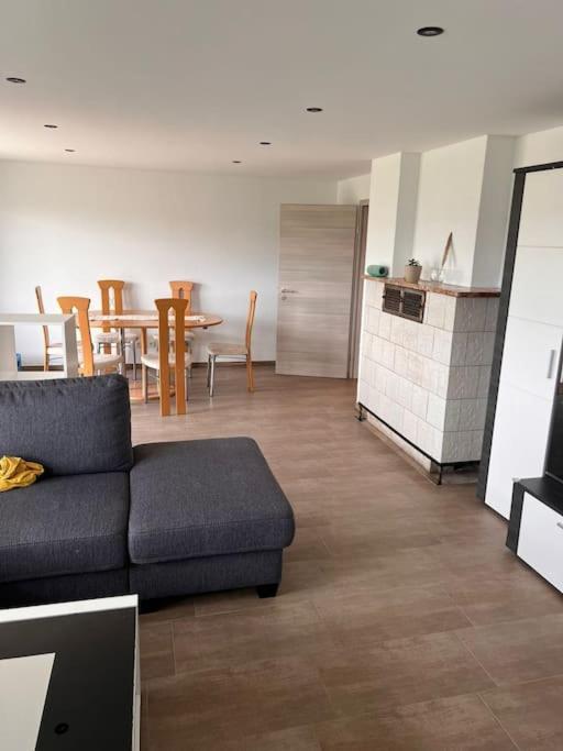 Traumhafte Ferienwohnung Altendorf  エクステリア 写真